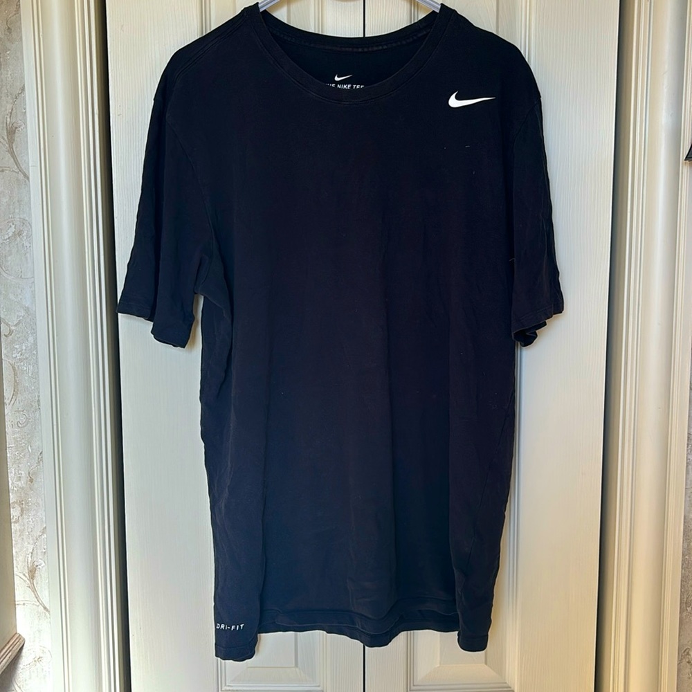 Tall - Plain Nike Tshirt
